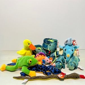 Colorful Beanies!! 12 Ty Beanie Babies